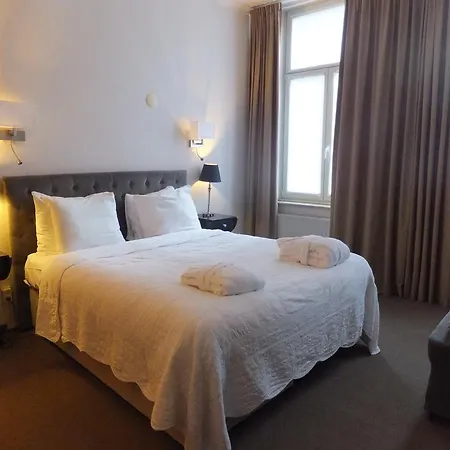 Отель D'orangerie 3*